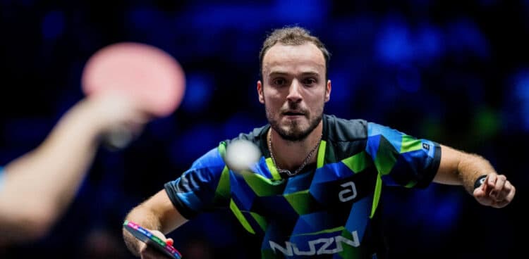 Simon Gauzy : Capitaine de l'Équipe de France de Tennis de Table
